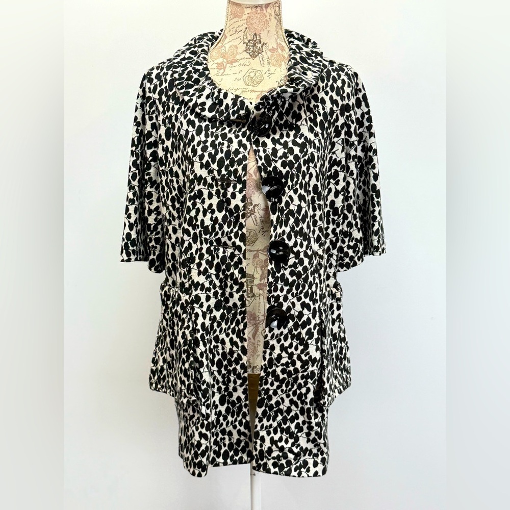 JOSEPH RIBKOFF Black and white dot pattern Peter Pan collar jacket size 6